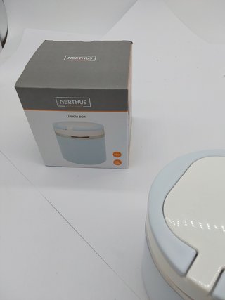 NERTHUS FIH 753 - Recipiente para solidos azul pastel para niños de 700 ml de capacidad