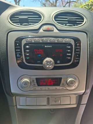 Ford Focus 1.6 TDCi 115cv Trend (2011)