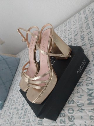Sandalias de fiesta AZAREY doradas talla 39