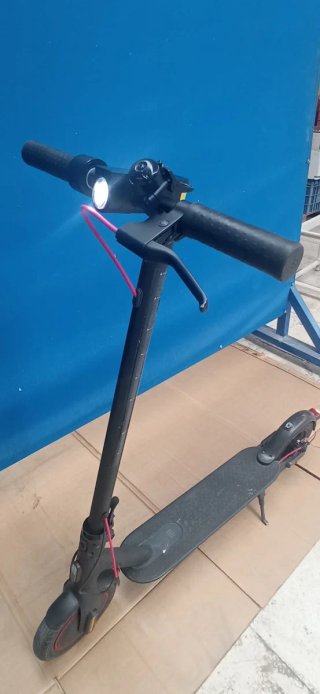 Patinete Eléctrico Negro