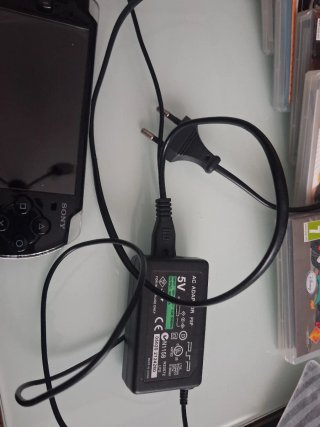 PSP 2004 + 6 Giochi
