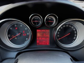 Opel Astra 2015