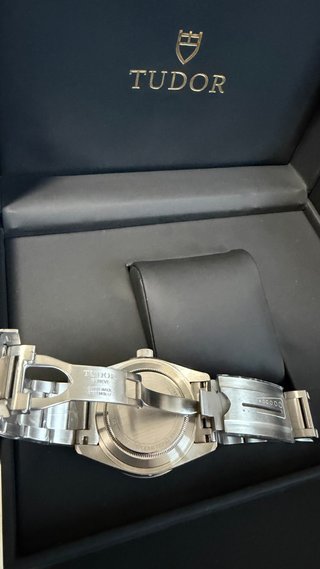 Tudor Black Bay 41