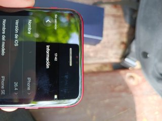 iPhone SE 2ª Rojo