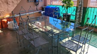 Tavolo e sedie design in ferro e vetro