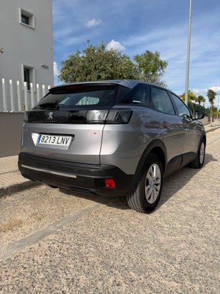PEUGEOT 3008 1.5 HDi 130CV – 2021 (con HISTORIAL)
