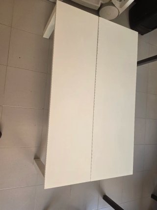 Mesa de centro elevable blanca