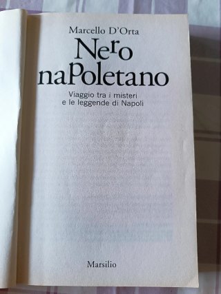 Nero napoletano libro