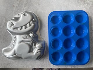 Molde para hornear con forma de Dinosaurio Wilton