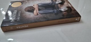 Premio EDEBÉ de Literatura Juvenil. "Mentira"