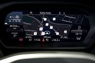Audi Q4   Advanced 50 etron quattro 220kW 82kWh
