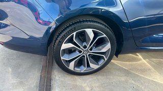 Renault Megane 1.3 TCE ZEN 103KW - 18 140 5P