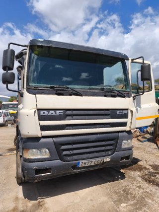 DAF 6x4 grúa hiab 400 volquete  2003