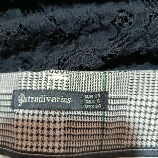 Conjunto Stradivarius Top Encaje y Pantalón