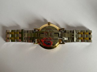 Reloj Larsson & Jennings Dorado y Plateado