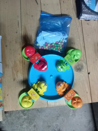 Juego Rana Tragabolas
