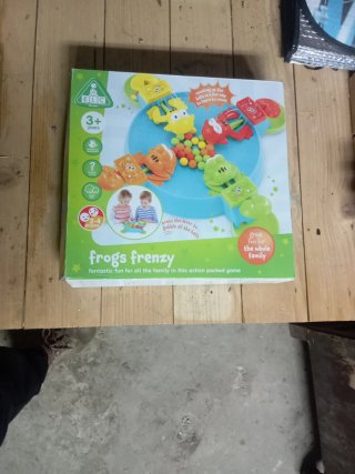 Juego Rana Tragabolas