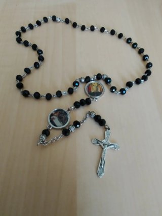Rosario con 2 imágenes y cruz
