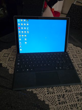 Microsoft Surface Pro 7 i5/8GB/256GB + Accessori