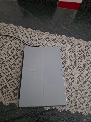 Microsoft Surface Pro 7 i5/8GB/256GB + Accessori