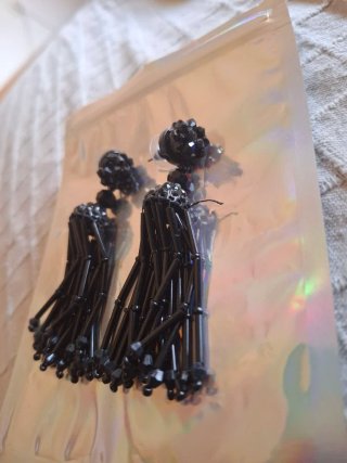 Pendientes largos piedras negras.Nuevo.Eventos.