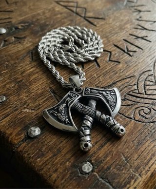 Colgante Hacha Vikinga 333