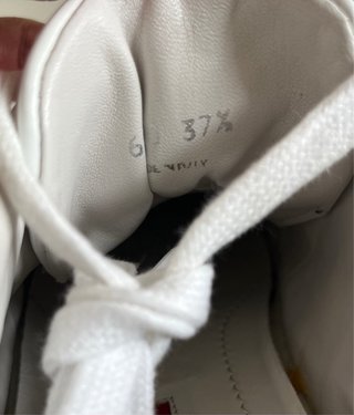 Zapatillas Prada Blancas Piel