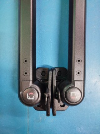Juego Brazos Toldo Curvado 60cm Negro