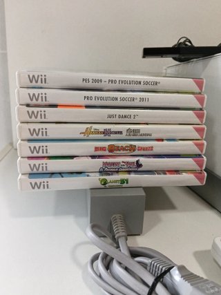 Lote Nintendo wii y 7 juegos