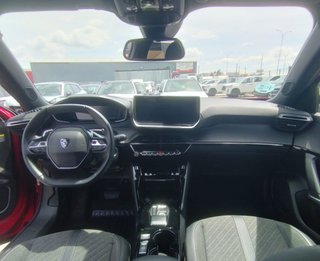 Peugeot 2008 1.2cc 130cv AUTOMATICO GASOLINA 2024