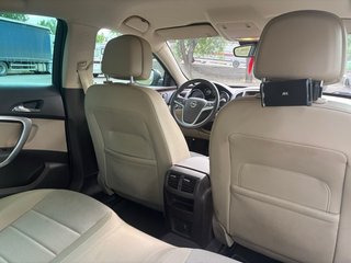 Opel Insignia 2012