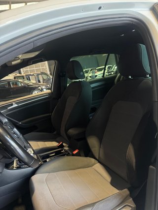 Volkswagen Golf 1.4 TSI 150CV DSG 02/2015 NACIONAL