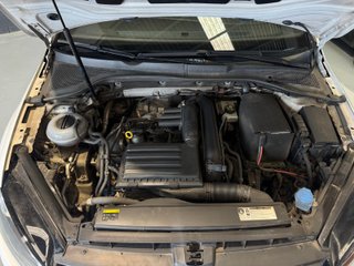 Volkswagen Golf 1.4 TSI 150CV DSG 02/2015 NACIONAL