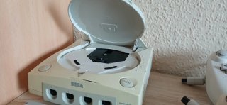 Consola Sega Dreamcast + Accesorios