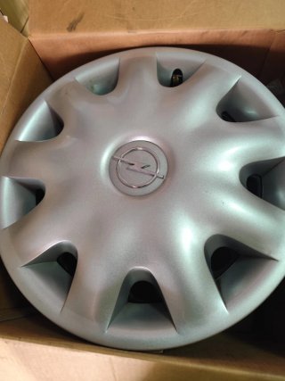 Llantas Tapacubos Opel Vectra sin usar