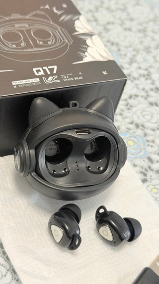 Auriculares Inalámbricos Estuche giratorio Gato