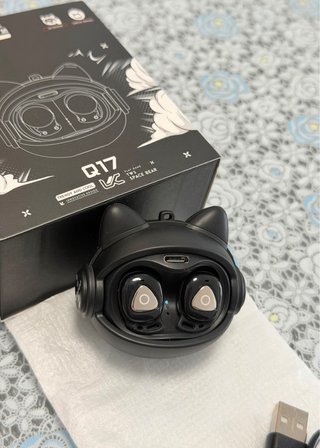 Auriculares Inalámbricos Estuche giratorio Gato