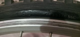 Bicicleta de montaña Freerider negra