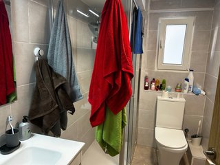 Habitación en piso en el centro