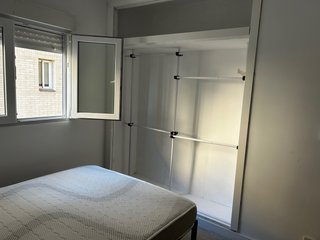 Habitación en piso en el centro