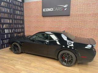 Dodge Charger hellcat