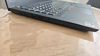 Lenovo Thinkpad T14 Gen 2 AMD 1TB / 16GB