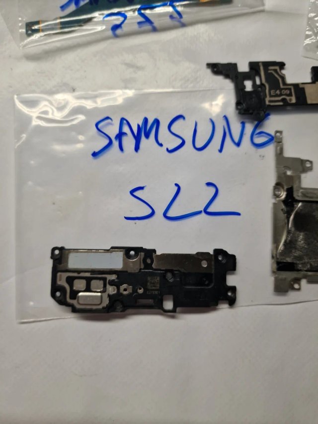 Componentes Samsung S22