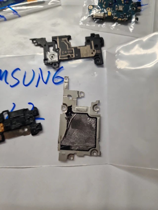 Componentes Samsung S22
