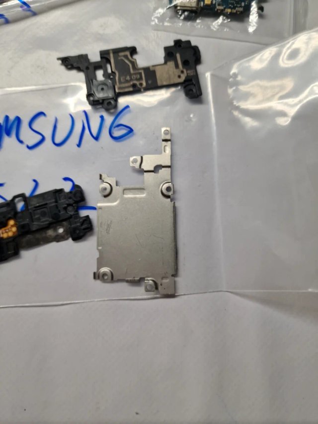 Componentes Samsung S22