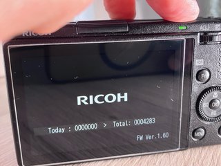 Ricoh GRIIIx - 4000 disparos, en garantía