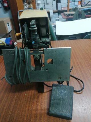 Grapadora Eléctrica Caballete