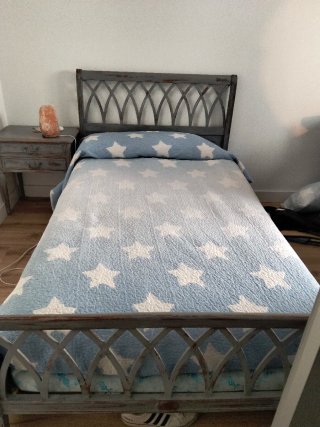 Cama 1.05m madera con colchón y canapé