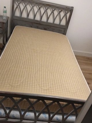 Cama 1.05m madera con colchón y canapé