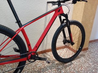 Scott Scale 29 Talla M, carbono.